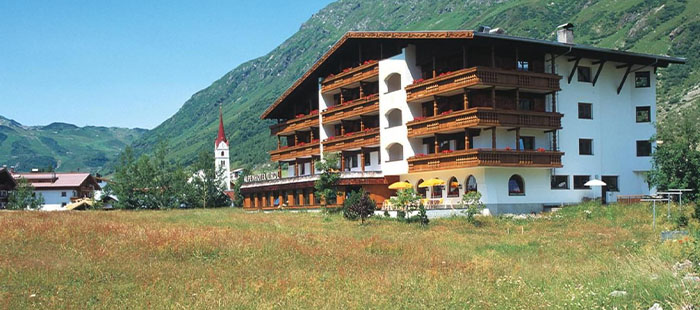 Alpenhotel Tirol