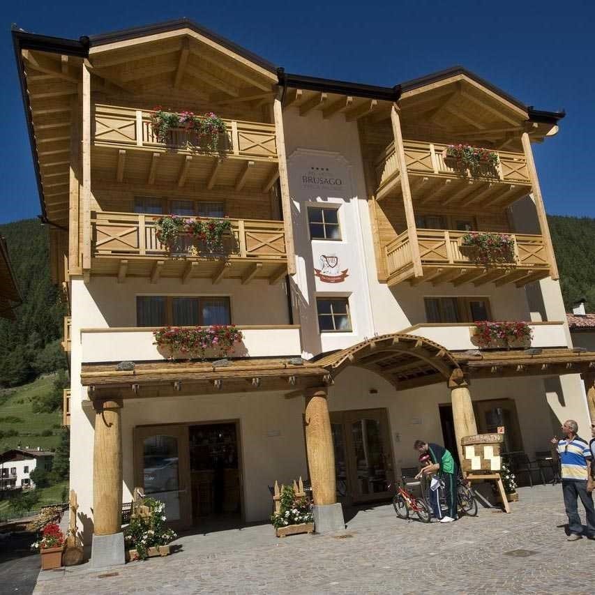 Hotel Brusago
