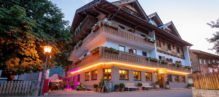 La Pasta Hotel & Restaurant