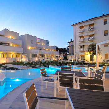 Marina Palace Hotel