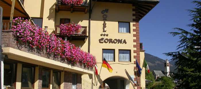 Corona Hotel3